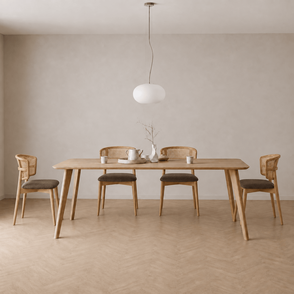 Extending Dining Table & Chairs: Choosing the Right Set