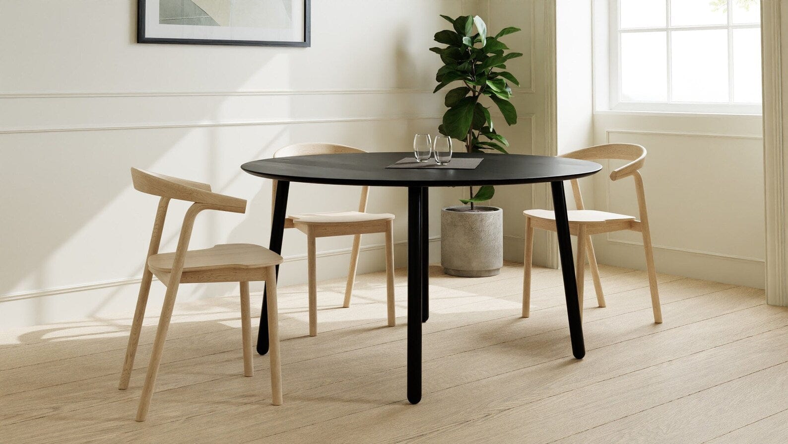 7MAGOKfurniture Kitchen & Dining Room Tables Round Dining Table in Black Oak on Black Steel Danish Legs, 4–6 Seater | EARTH Collection