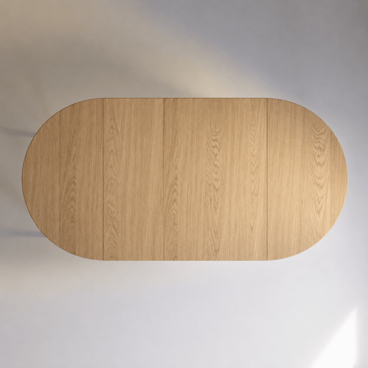 7MAGOKfurniture Kitchen & Dining Room Tables Round Extendable Solid Oak Dining Table with Swiss Edge for Small Spaces | KANTAR