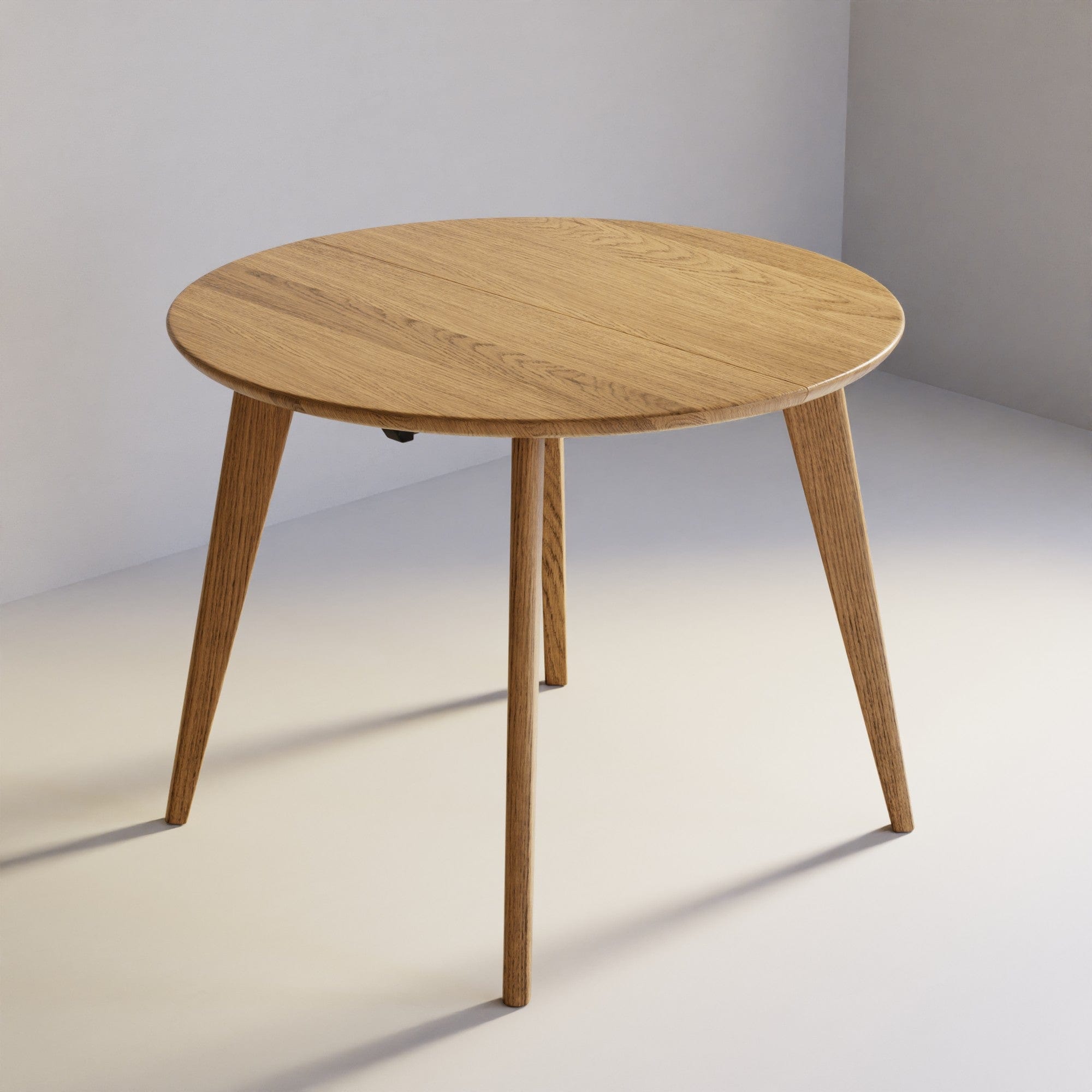 7MAGOKfurniture Kitchen & Dining Room Tables Round Extendable Solid Oak Dining Table with Swiss Edge | KANTAR Collection