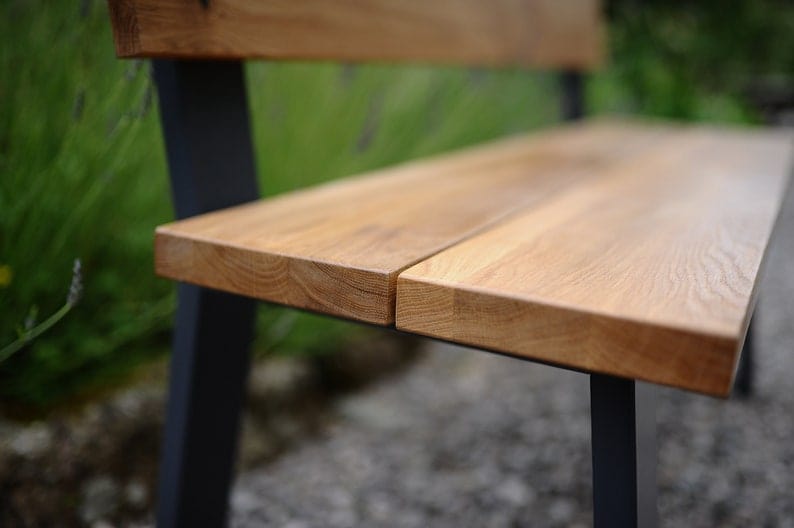 7MAGOKfurniture outdoor garden bench Outdoor Oak Seat on Industrial Steel Frame, Sustainable Design