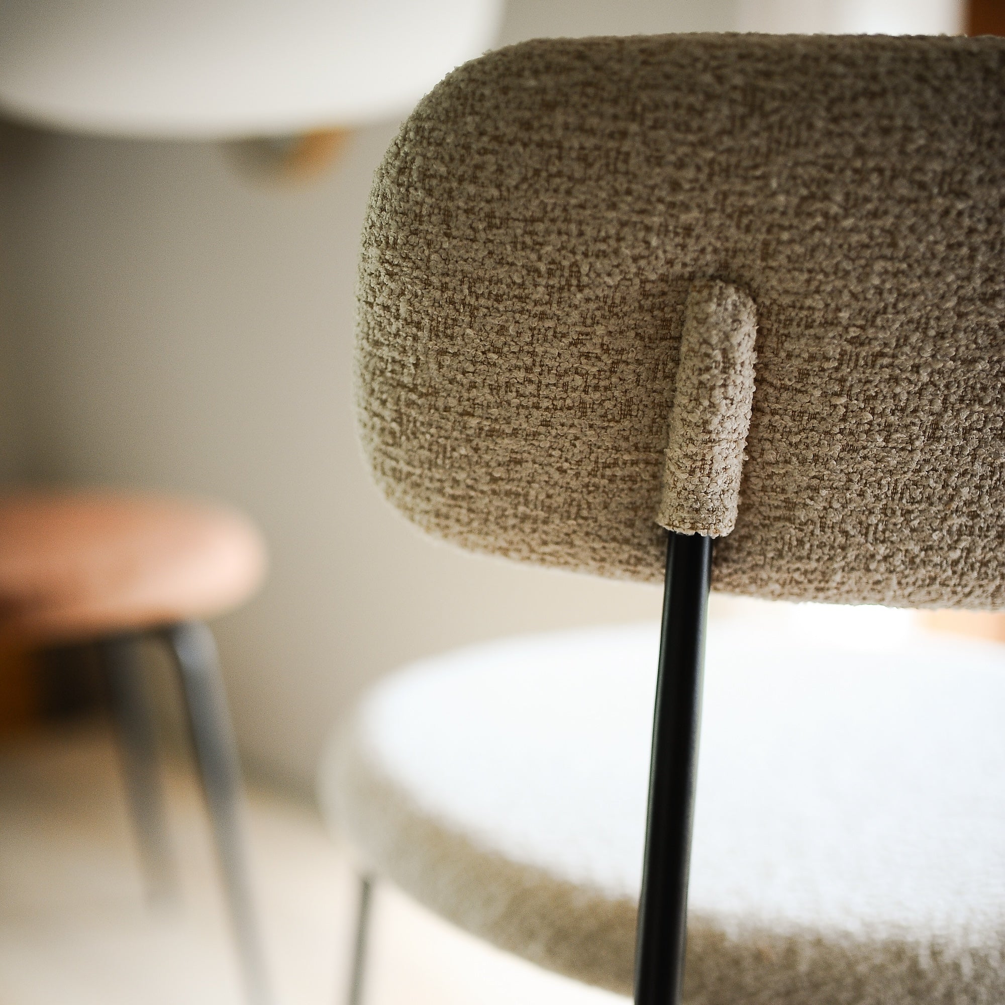 Banco de roble macizo, estilo escandinavo / Colección KANTAR