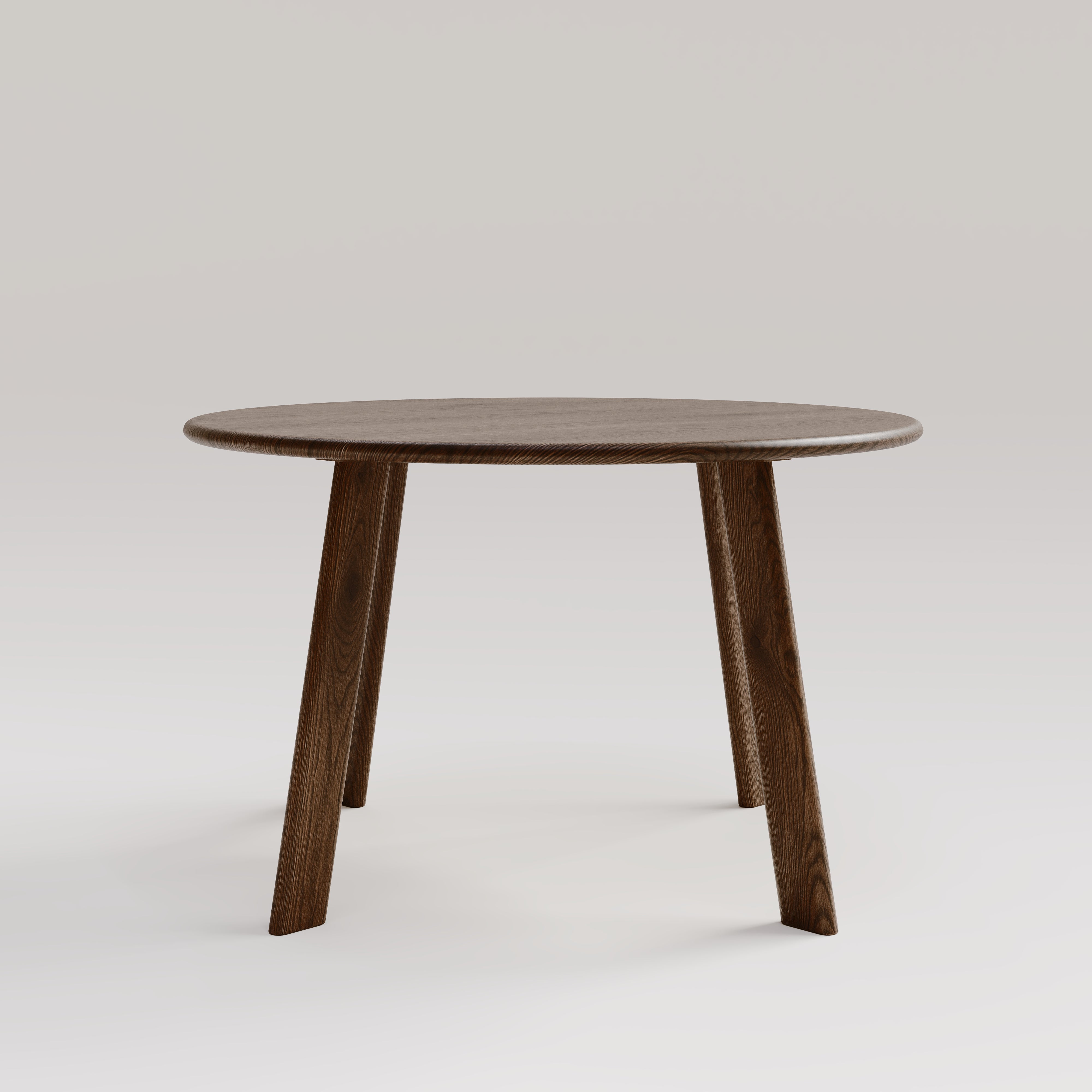 Runder Esstisch mit 4 Beinen, massive Eiche, 4-6 Sitzplätze / KANTAR Kollektion