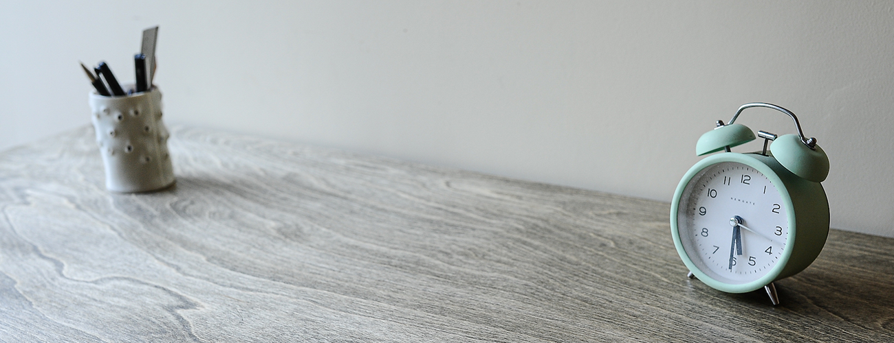 6 tips for finding your ideal home or office desks