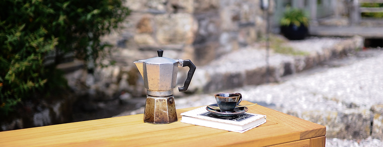 Bespoke, handmade garden furniture for your home or business