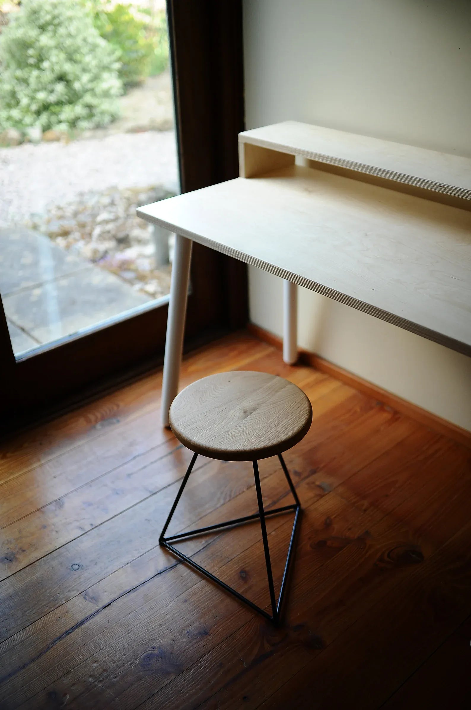 7MAGOKfurniture Kitchen & Dining Benches Solid Character Oak Prism Stool | Handmade in UK