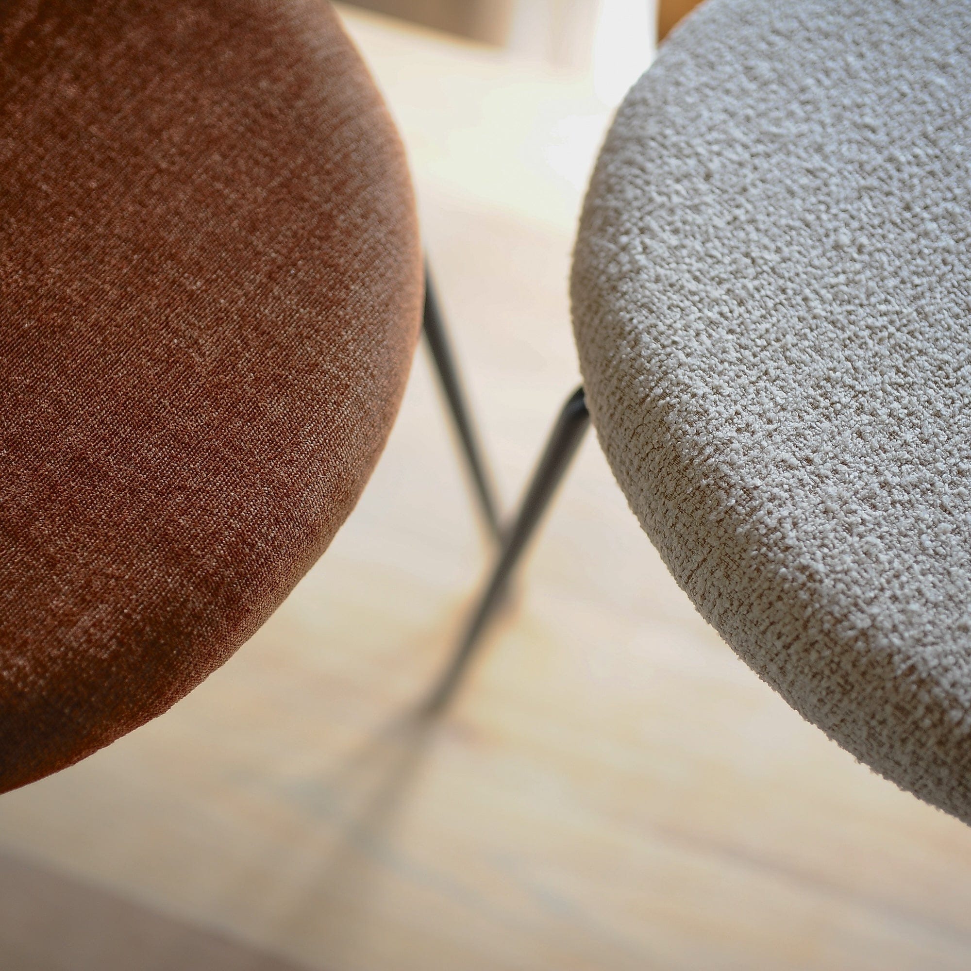 7MAGOKfurniture Kitchen & Dining chairs Upholstered Dining Chair, White & Brown Fabric, Steel Legs | x2 PARIS Chairs (white)