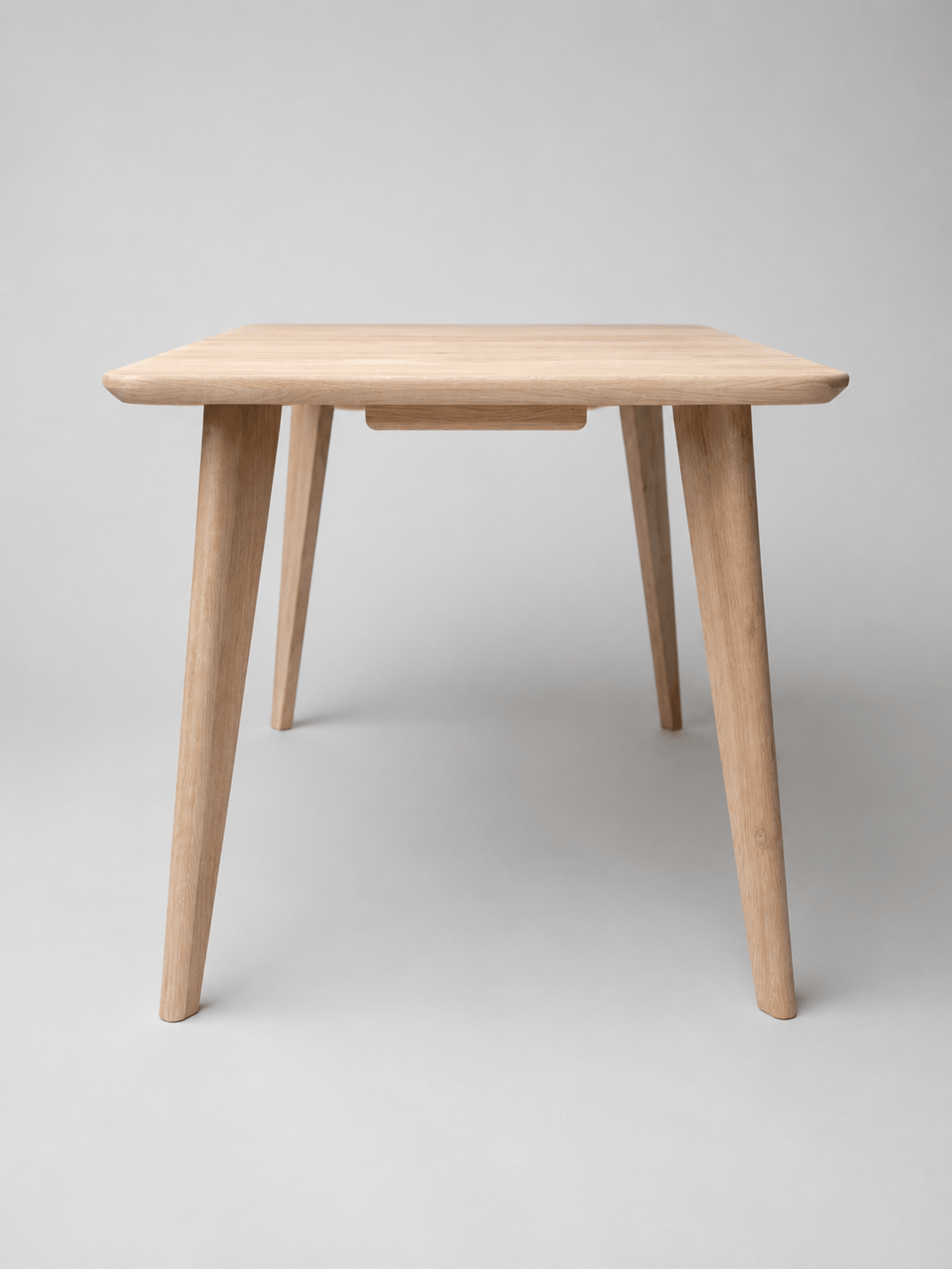7MAGOKfurniture Kitchen & Dining Room Tables Extendable Narrow Oak Dining Table | Handmade in UK | KANTAR Collection