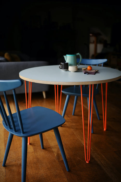 Round Formica Dining Table on Hairpin Legs, Retro, customisable / PLY & FORMICA Collection