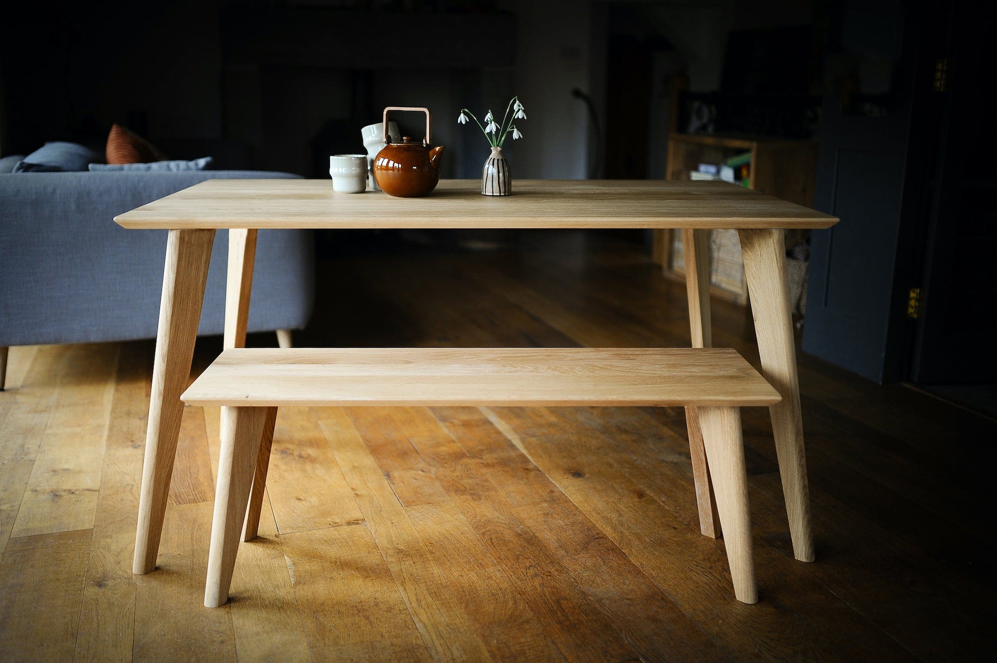 Dining Table Set, Sustainable Solid Oak, Colour and Size Options / KANTAR Collection
