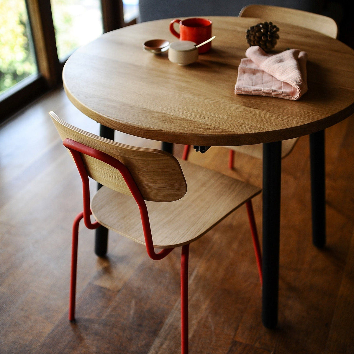 Hay round clearance dining table