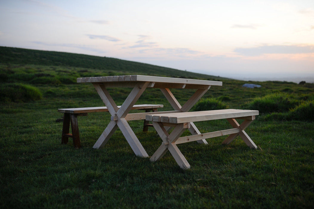 Outdoor Table & Bench, Classic Garden Picnic Table, Patio Furniture / OUTDOOR Collection