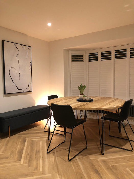 Round Extendable Table, Authentic Reclaimed wood on Hairpin Legs.